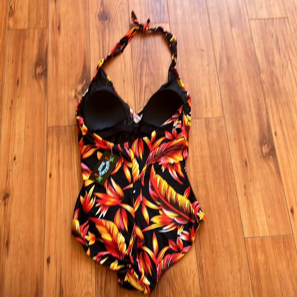 Bikini Bay One Piece Size‎ 12 Halter Swimsuit Black Orange Yellow Leaf Pattern - Picture 4 of 13